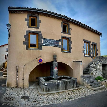 Gite De L'Ecole Romagnat Luaran gambar